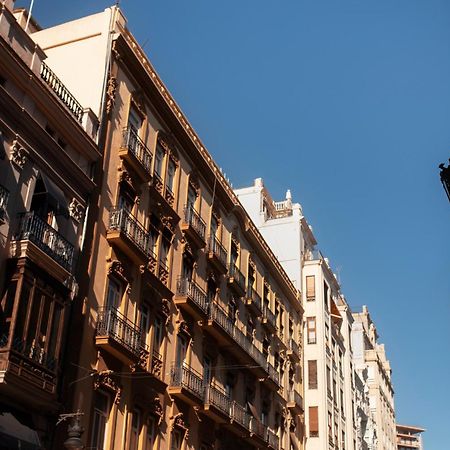 شقة The Green Oriental; Gem In The Duomo City Center ميلان المظهر الخارجي الصورة