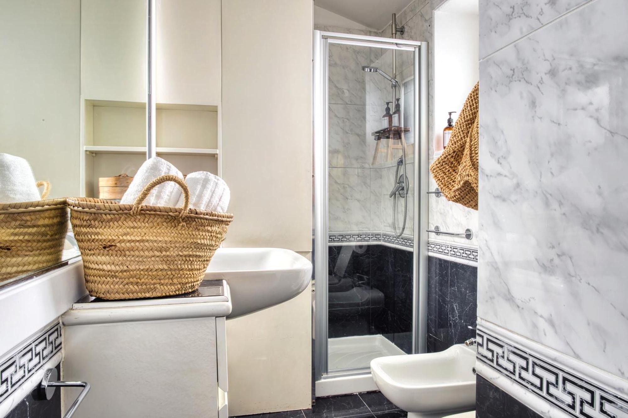 شقة The Green Oriental; Gem In The Duomo City Center ميلان المظهر الخارجي الصورة